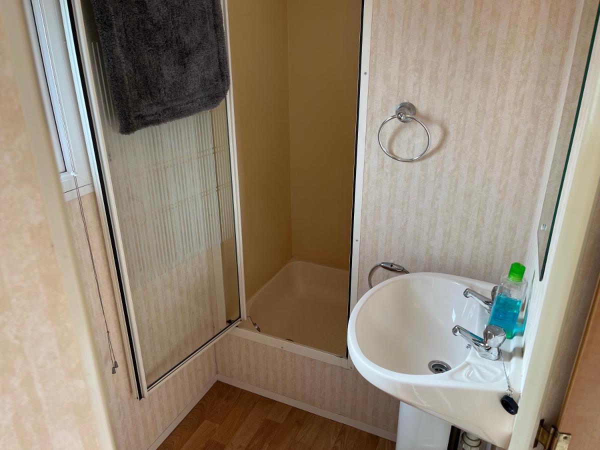 Sealands Highbury Next To Fantasy Island And Beach 8 Berth Beds Made Up For Arrival Инголдмелс Екстериор снимка